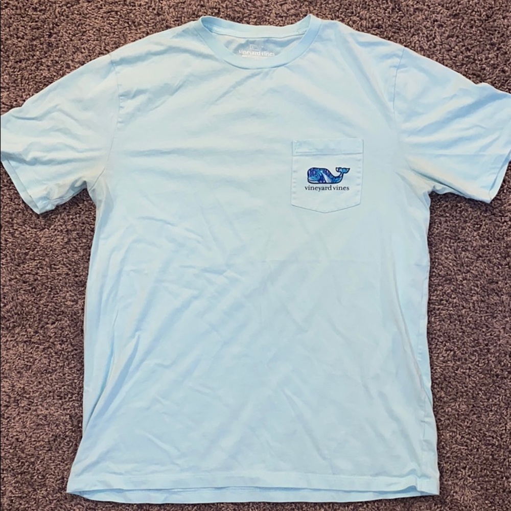 Vineyard Vines T-shirt